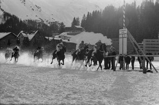 Horses racing on snow in Arosa